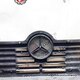 Решетка радиатора б/у для Mercedes-Benz Axor - 1