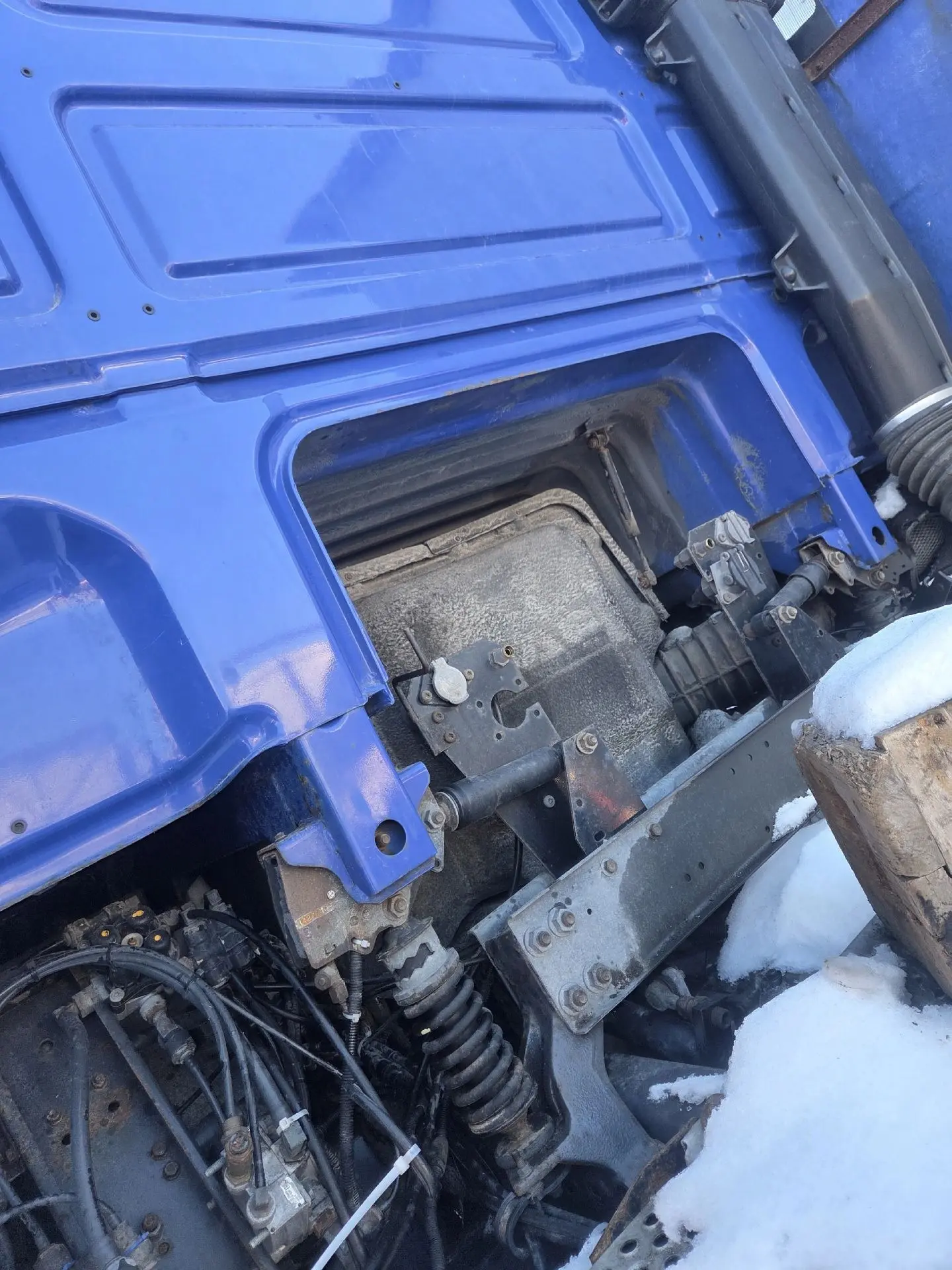 Кабина некомплектная б/у для DAF XF95 - 3